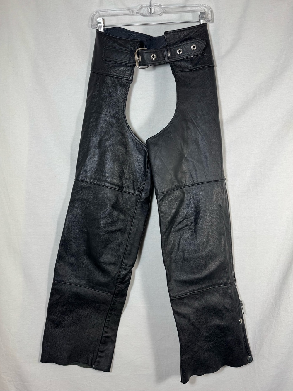 Leather motorcycle chaps